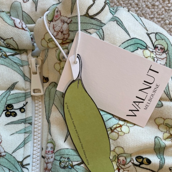 Kids Vest - Picture 2 of 3